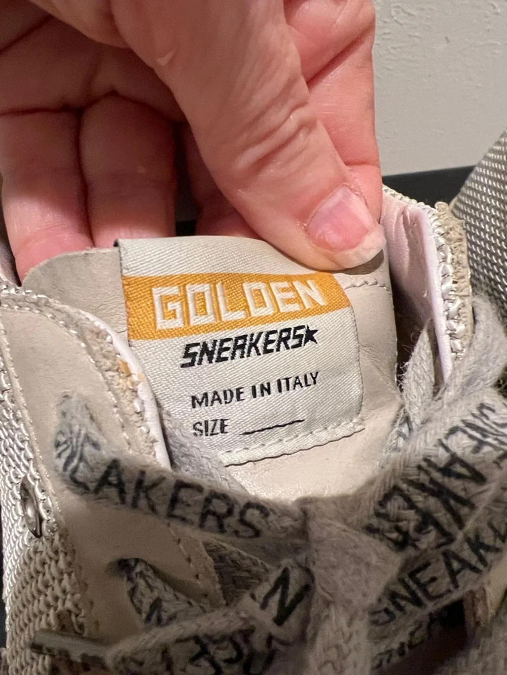 Golden Goose Beige White Sneakers with Leopard Star - Picture 7 of 8